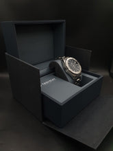 Load image into Gallery viewer, TAG Heuer AQUARACER CAY1110 Pre-owned