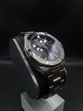 Load image into Gallery viewer, TAG Heuer AQUARACER CAY1110 Pre-owned