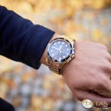 Load image into Gallery viewer, FOSSIL FB-03 GOLD/BLK