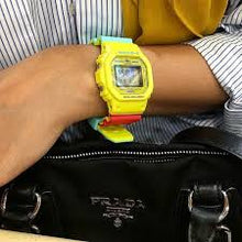 Load image into Gallery viewer, G-SHOCK RETRO DIGITAL 3 COLOUR UNISEX