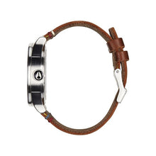 Load image into Gallery viewer, NIXON SENTRY LEATHER BLACK/BROWN