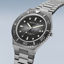 Load image into Gallery viewer, BERING Arctic Sailing Classic polished/brushed grey gents
