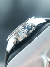 Load image into Gallery viewer, TAG Heuer Carrera Brown Leather
CV2013
